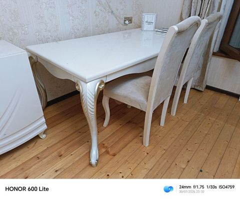 *239₼ MASA desti :-TƏCİLİ SATILIR‼️* 6oturacağı var UNVAN:-sumqayıt