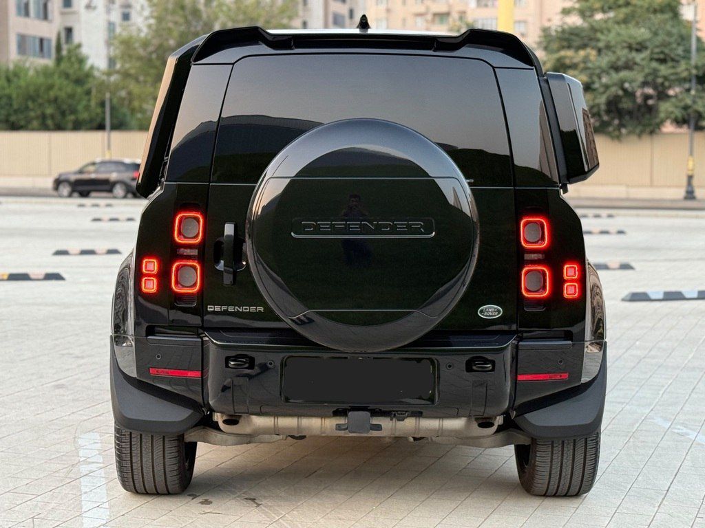 Land Rover Defender, 3.0 L, 2021 il, 41 000 km — Avtomobillər, Bakı (2)