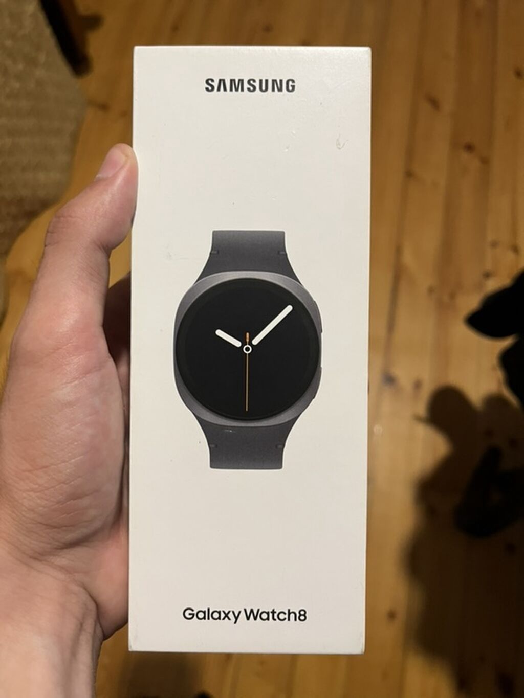Samsung Galaxy Watch8 – qutu və aksesuarları ilə Xüsusiyyətlər: -