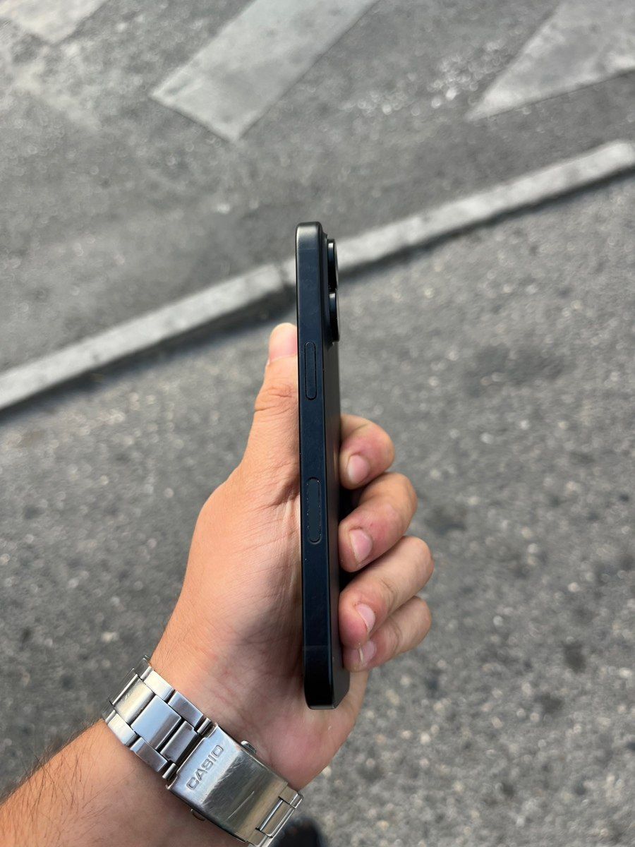 Apple iPhone 16 Black 128GB/8GB — Mallar, Bakı (5)