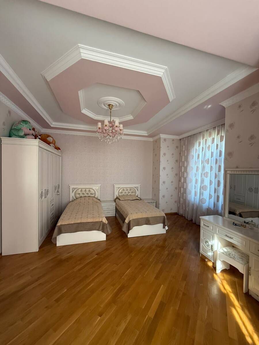Satılır 5 otaqlı həyət evi/bağ evi 300 m² — Ev, villa, Bakı (11)