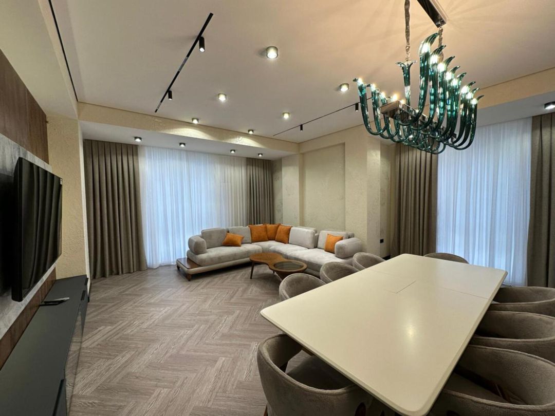 Satılır 3 otaqlı yeni tikili 140 m² — Mənzil, Bakı (4)