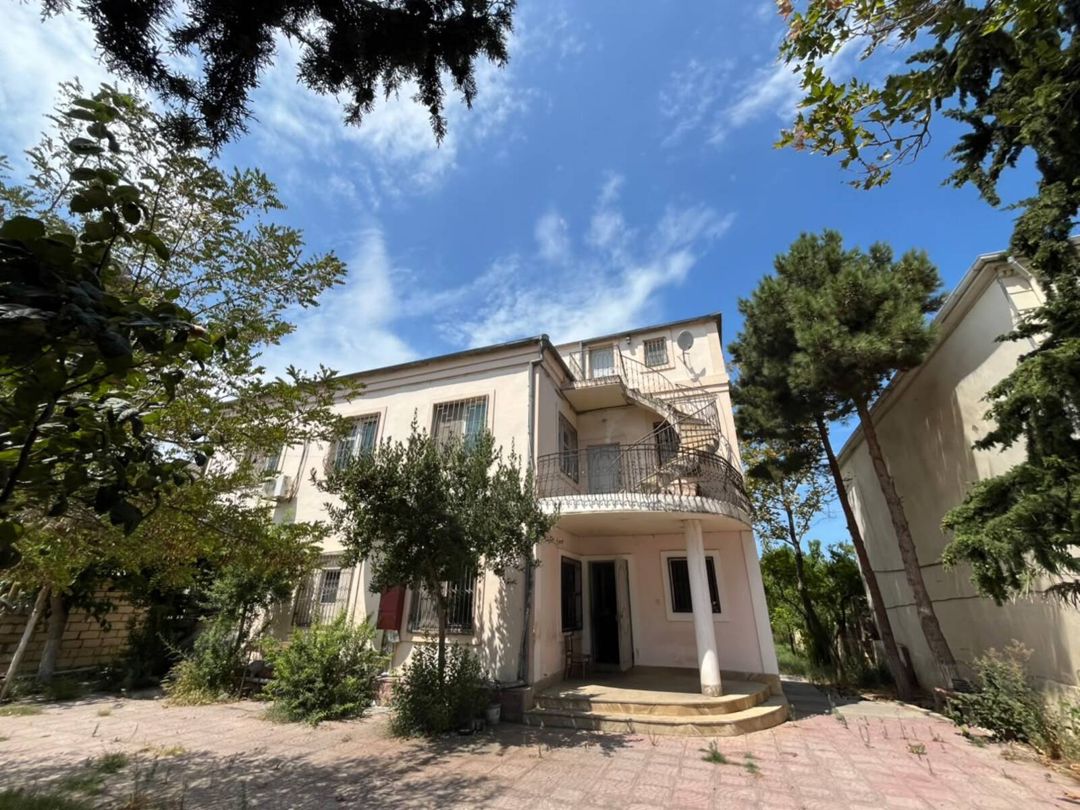 Satılır 9 otaqlı həyət evi/bağ evi 420 m² — Ev, villa, Bakı (2)