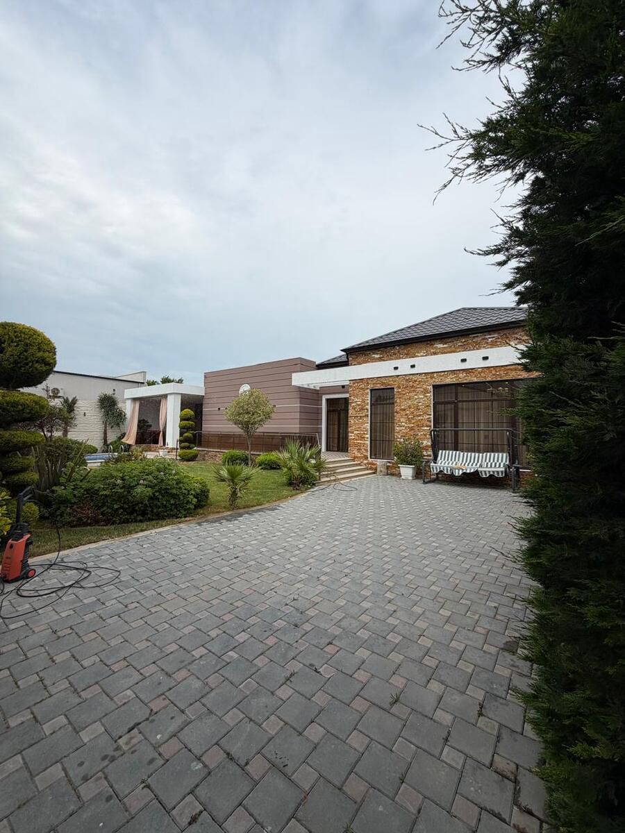 Satılır 4 otaqlı həyət evi/bağ evi 190 m² — Ev, villa, Bakı