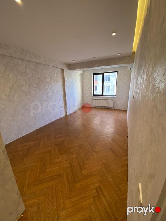 Satılır 5 otaqlı yeni tikili 216 m² — Mənzil, Bakı (12)