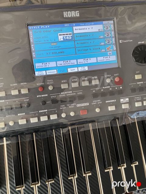 Alət super vəziyyətdədi üstündə bal set hədiyyə eliyəcəm ayaqaltıda