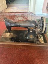 Antik Singer tikiş maşını - Brend: The Singer Manufacturing Co. - — Mallar