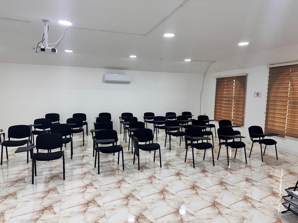 İcarəyə verilir obyekt 450 m² — Əmlak, Gəncə (3)