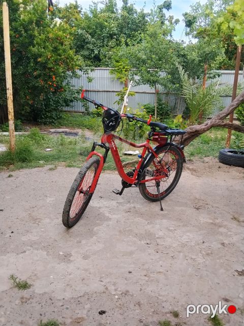 1 ayın velosipedidi 1-2 problemi var qapaq topu dağilib bide sideniki