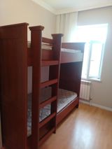Oğlan və qız üçün, İşlənmiş, Çarpayı, Matras ilə, Siyirməsiz, Taxta — Mebel