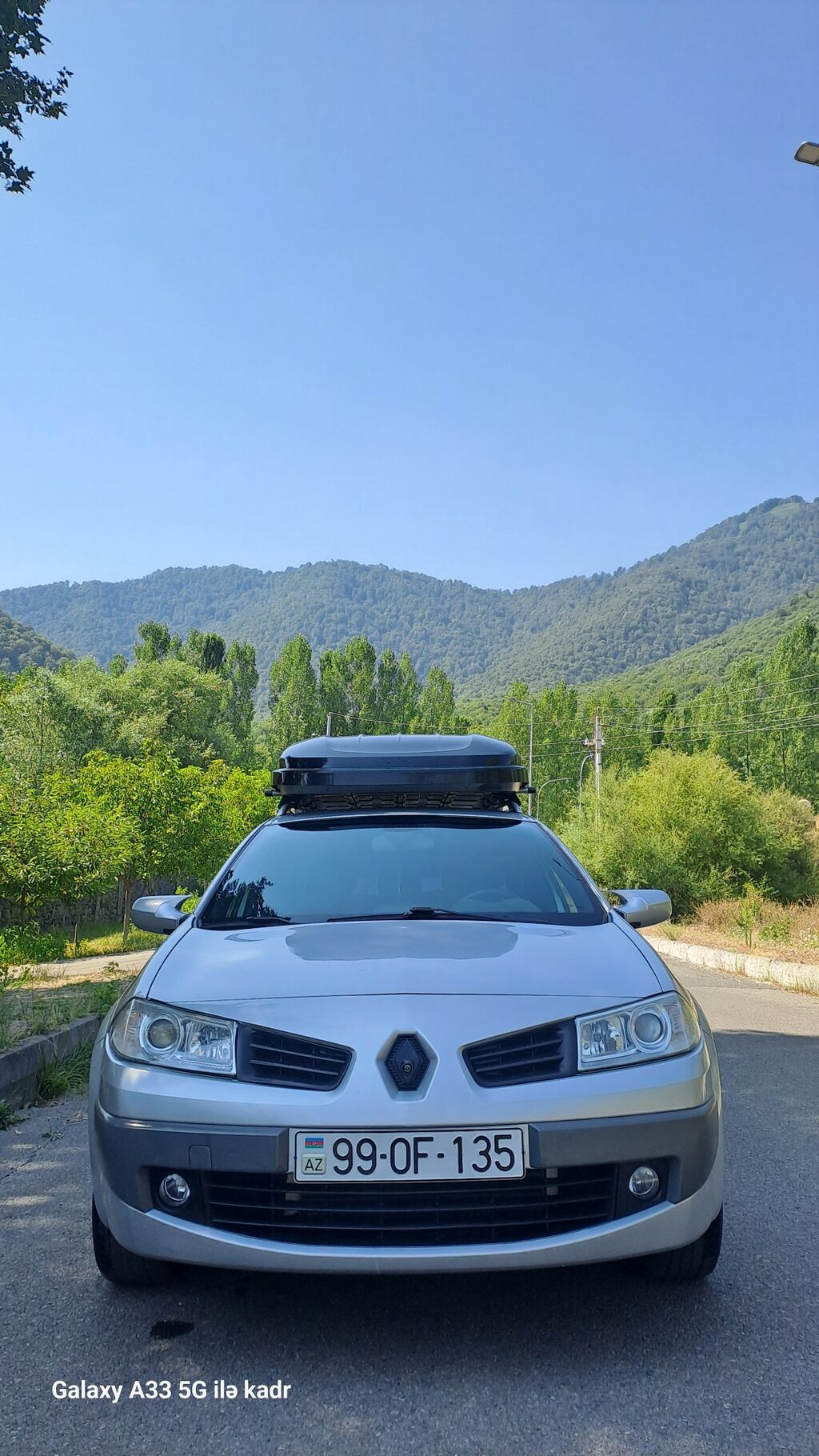 Renault Megane Grandtour – universallı kuzov, gümüşü rəng. Şəhərdən — Avto, Qəbələ (3)