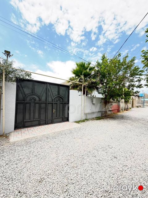 Satılır 4 otaqlı həyət evi/bağ evi 154 m²