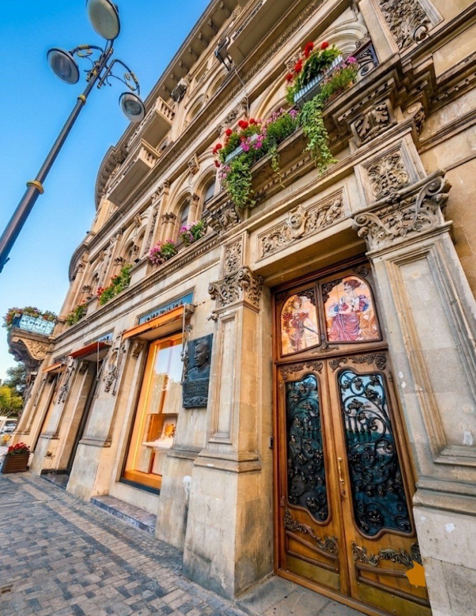 Satılır 3 otaqlı köhnə tikili 103 m² — Mənzil, Bakı