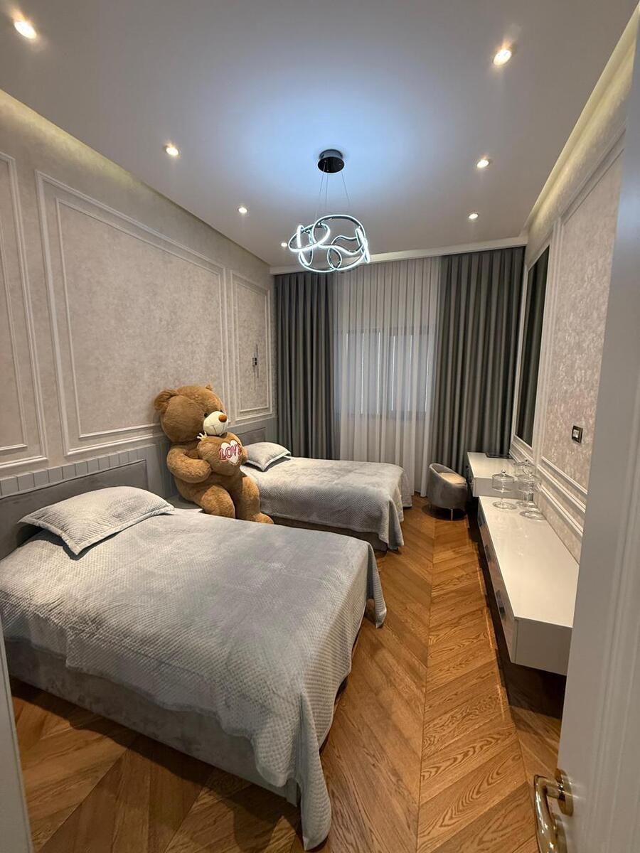 Satılır 5 otaqlı yeni tikili 245 m² — Mənzil, Bakı (5)