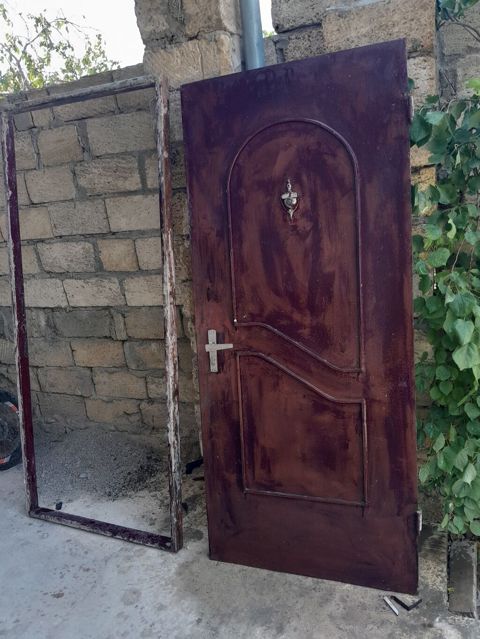 İşlənmiş Giriş qapısı Çərçivə ilə, Zəmanətsiz, Ödənişli quraşdırma, Ünvandan götürmə