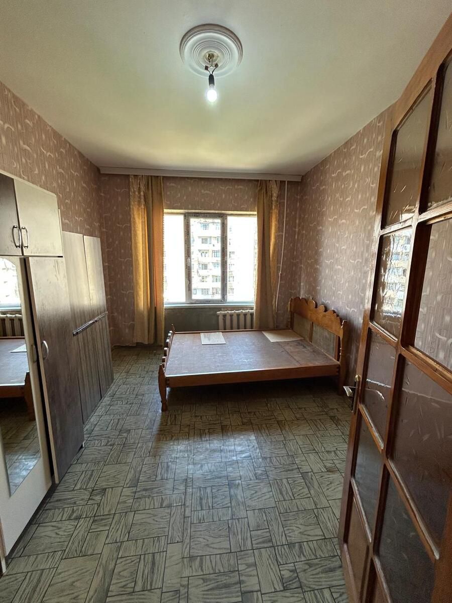Satılır 2 otaqlı köhnə tikili 65 m² — Mənzil, Bakı