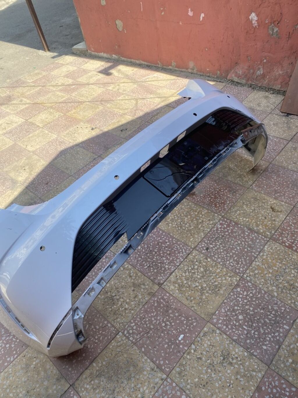 BYD arxa bufer Məhsul: Avtomobil arxa bamperi - Rəng: Ağ (orta — Ehtiyat hissələri, Bakı (3)