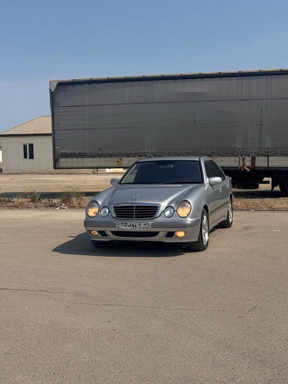 Mercedes E 220, 2.2 L, 2001 il, 530 000 km — Avtomobillər, Bakı