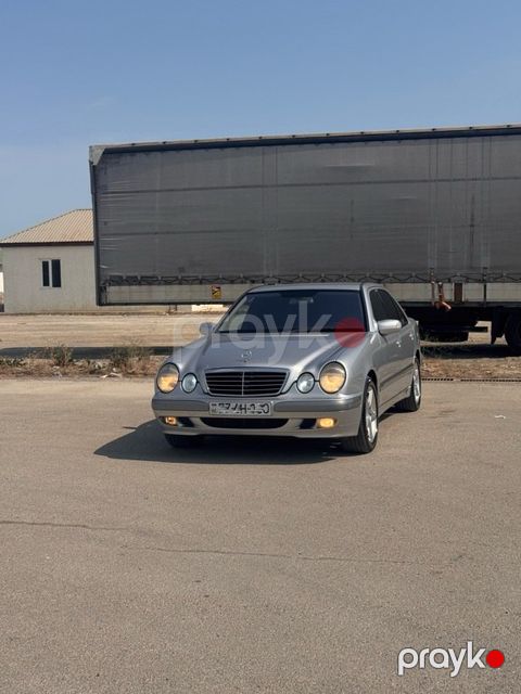 Mercedes E 220, 2.2 L, 2001 il, 530 000 km — Bakı