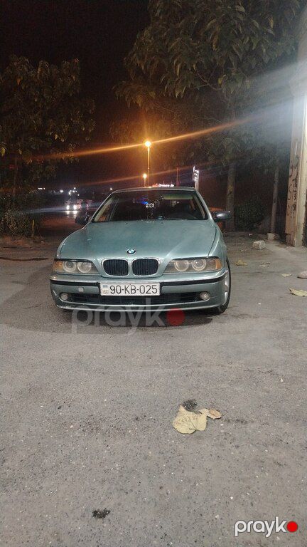 BMW 528, 2.8 L, 1996 il, 350 000 km