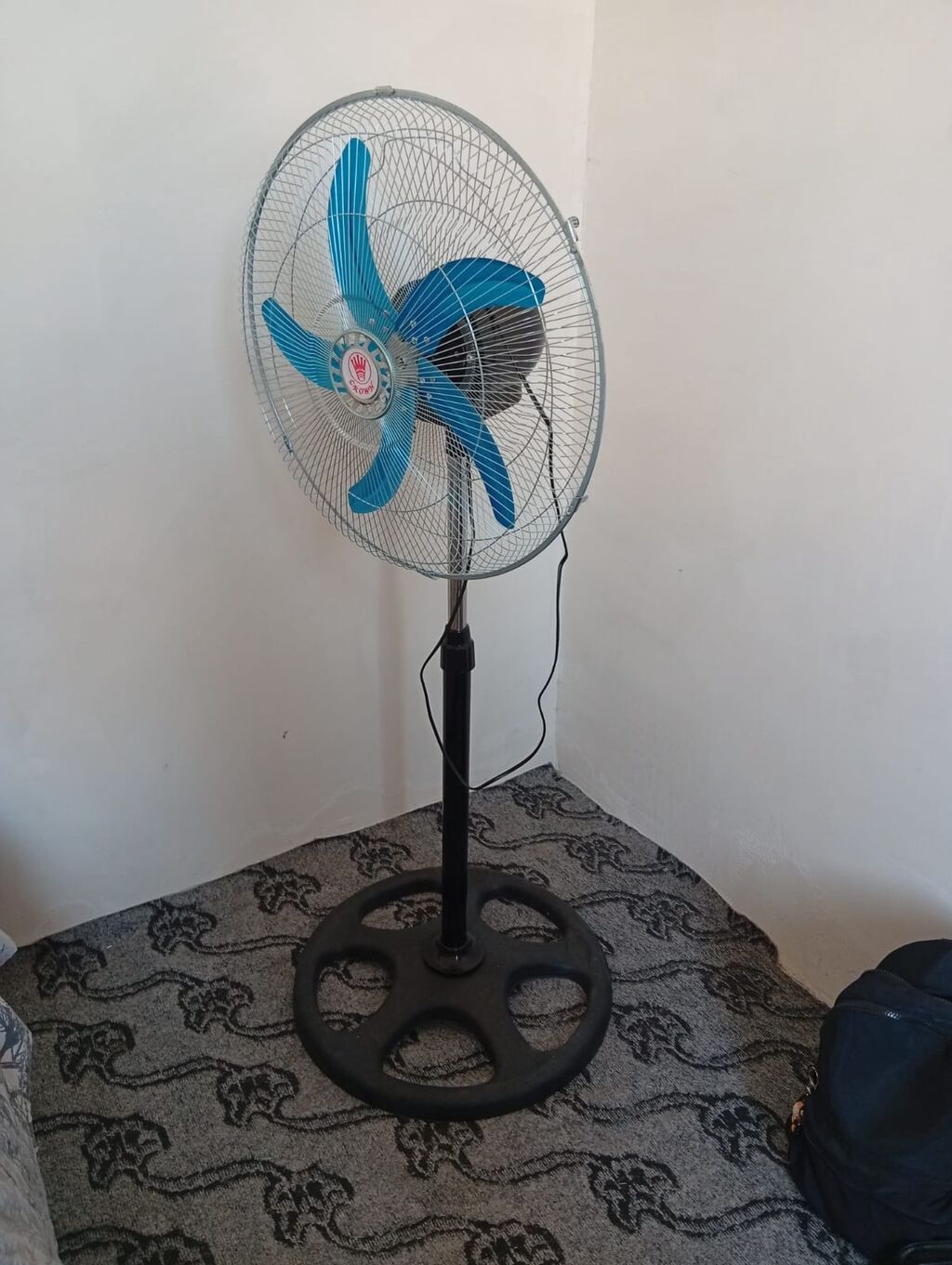 Ventilyator Yeni, Döşəməüstü, Pərli, Kredit yoxdur