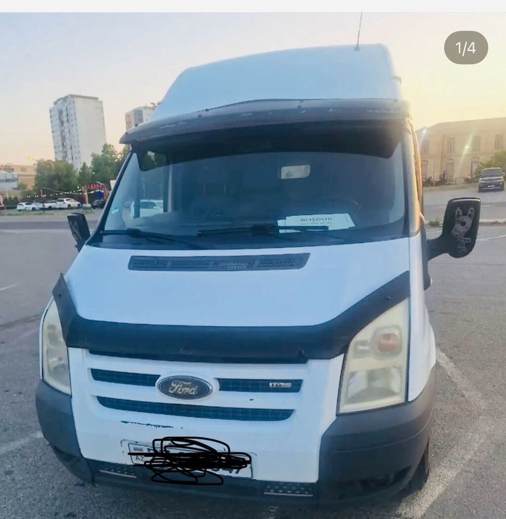 Ford Transit: 2.4 l | 2008 il 300000 km Van body type