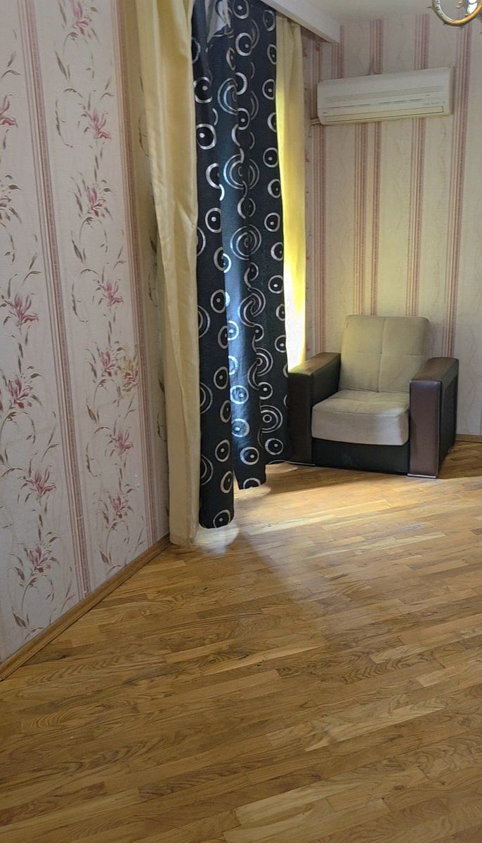 Satılır 2 otaqlı köhnə tikili 59 m² — Mənzil, Bakı (2)