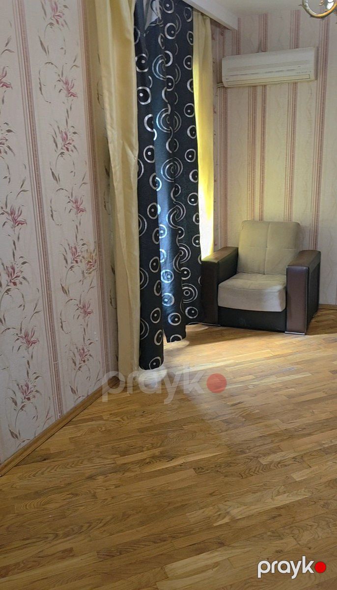 Satılır 2 otaqlı köhnə tikili 59 m² — Mənzil, Bakı (2)