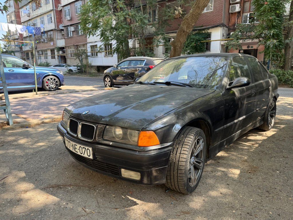BMW 323, 2.5 L, 1993 il, 300 000 km — Avtomobillər, Bakı (4)