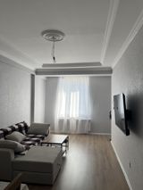 Satılır 2 otaqlı yeni tikili 77 m² — Daşınmaz əmlak