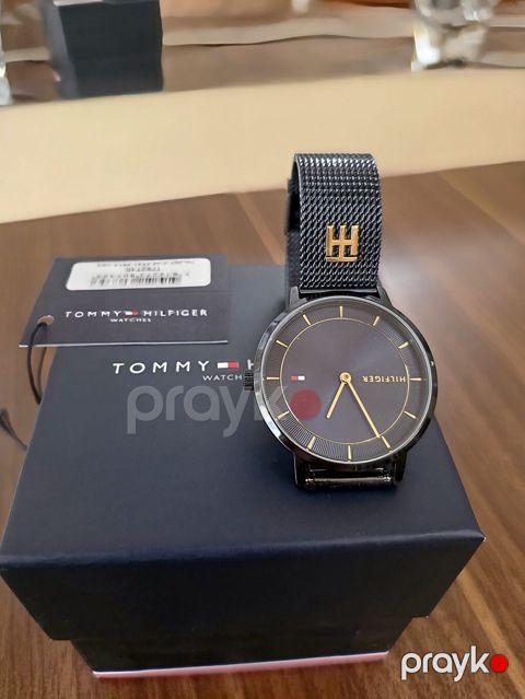Tommy Hilfiger kişi qol saatı - Brend: Tommy Hilfiger (rəsmi “Tommy