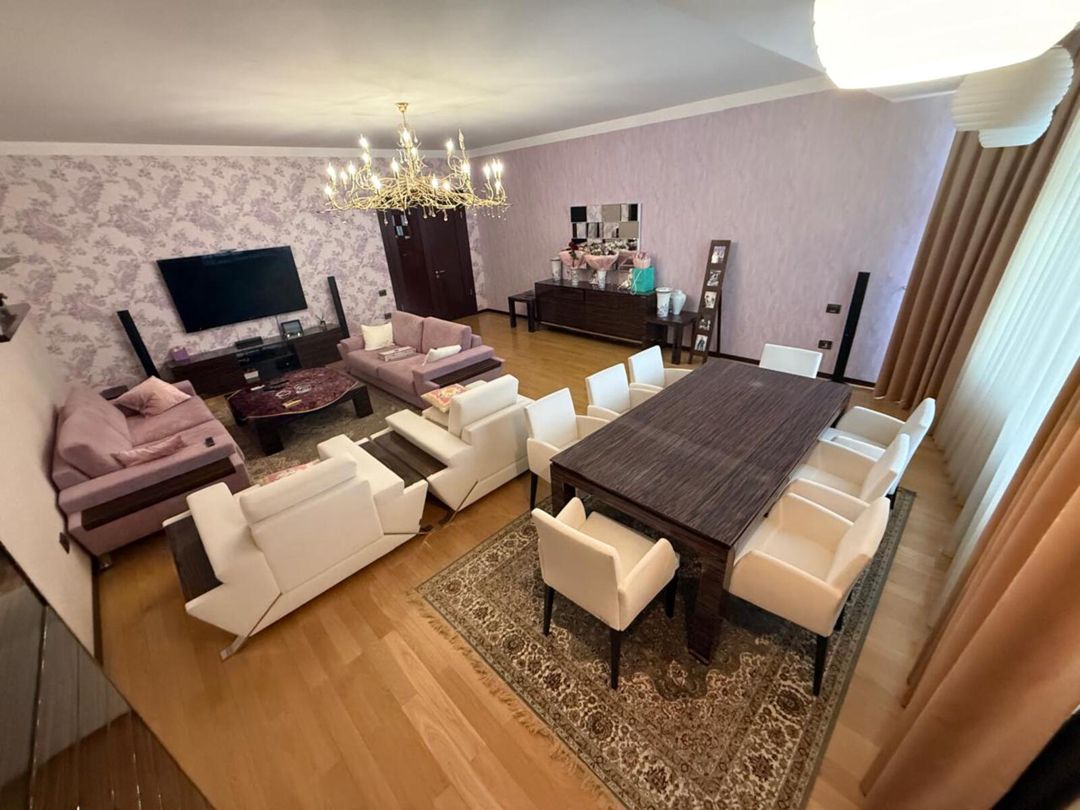 Satılır 4 otaqlı yeni tikili 208 m² — Mənzil, Bakı (2)