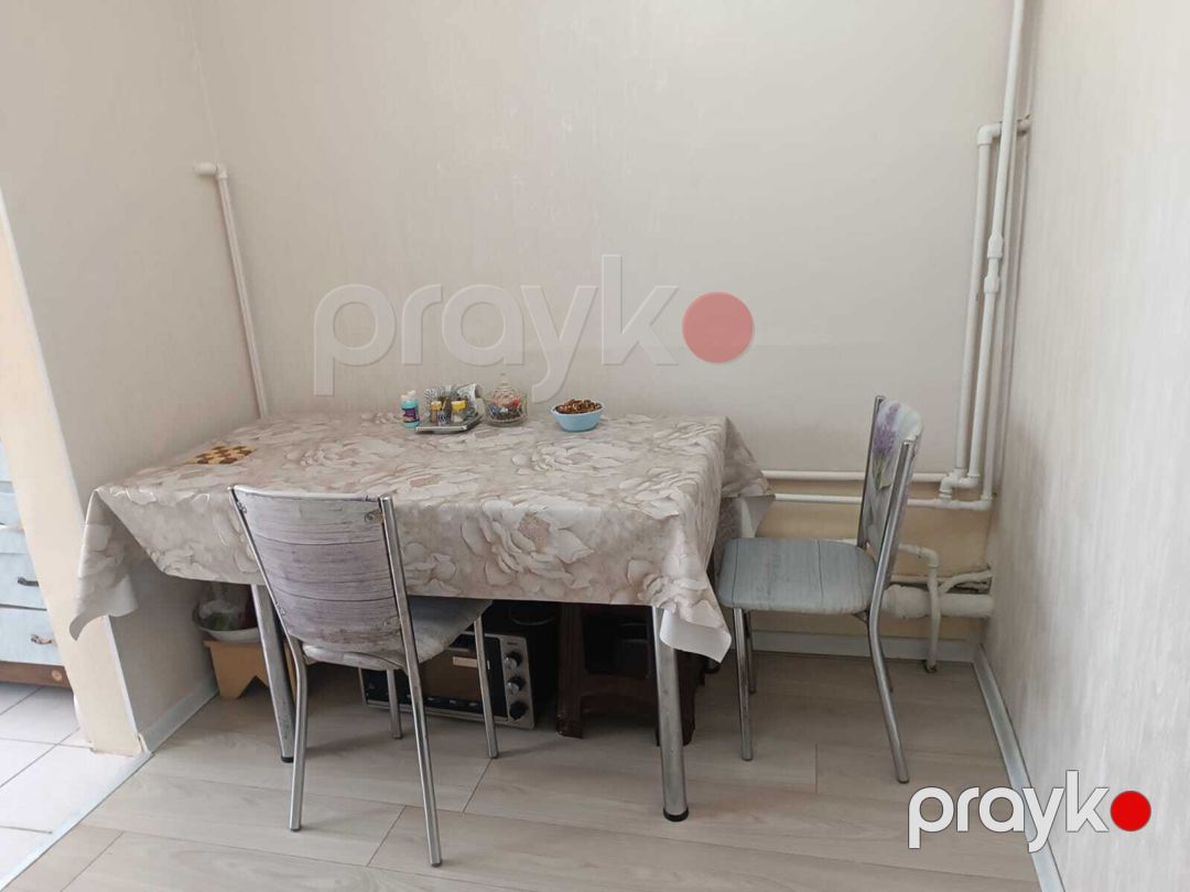 Satılır 2 otaqlı köhnə tikili 70 m² — Mənzil, Bakı (9)