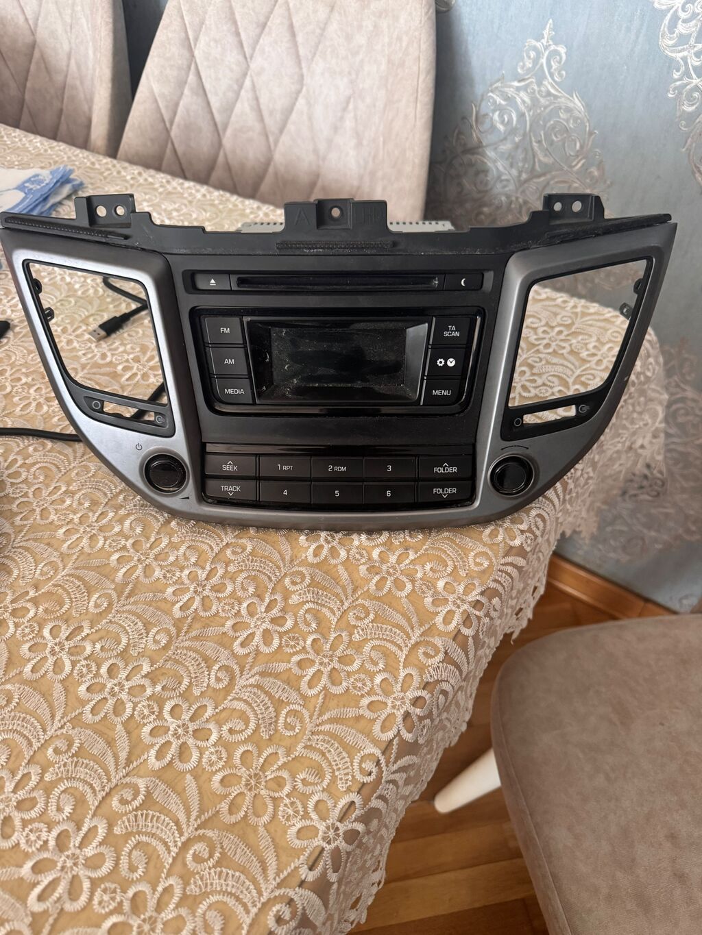 Hyundai ix35/Tucson üçün orijinal mərkəzi konsol multimedia/radio blok — Elektronika, Bakı