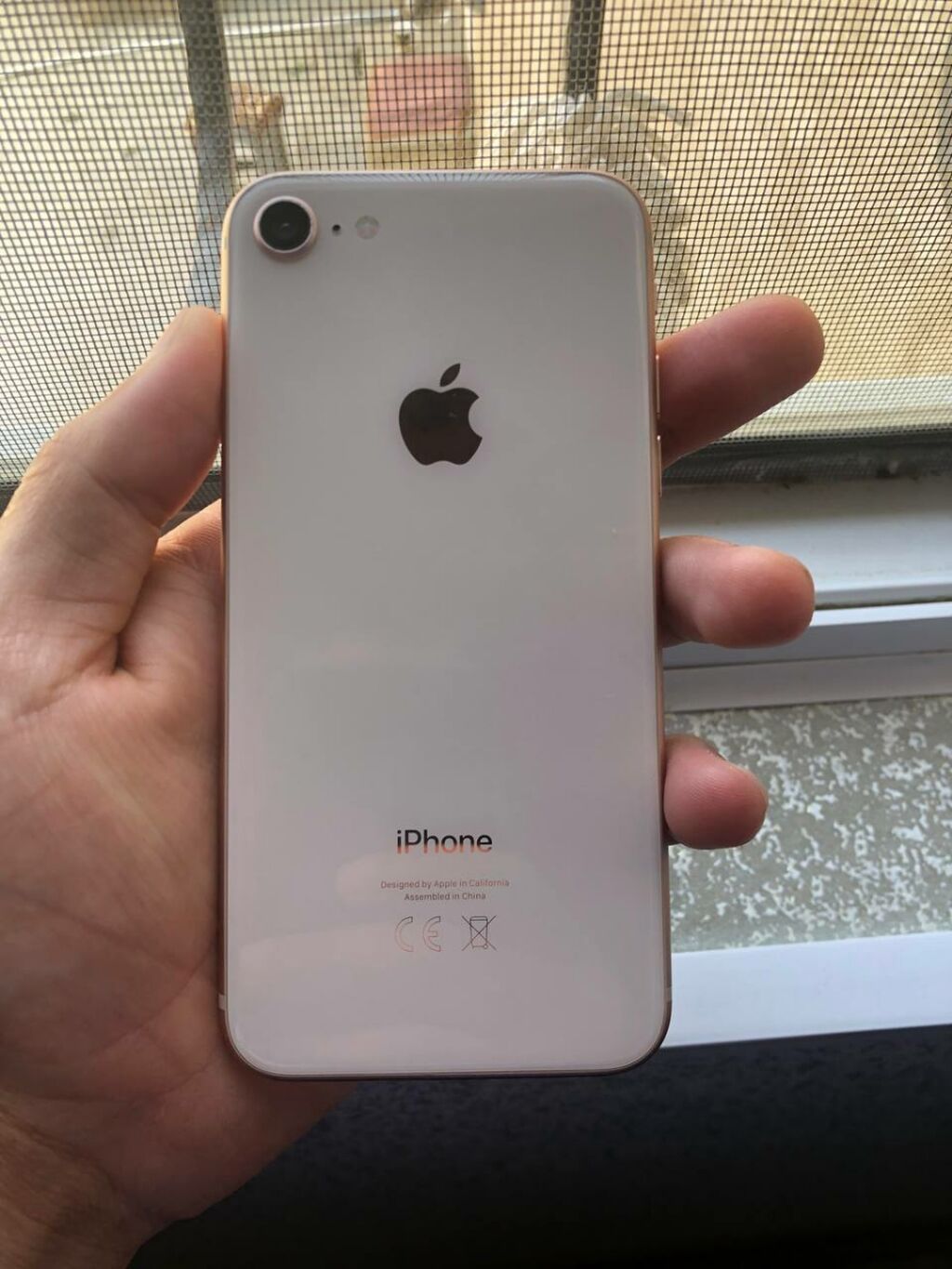 IPhone 8, Qızılı, Barmaq izi — Apple iPhone, Xırdalan (3)