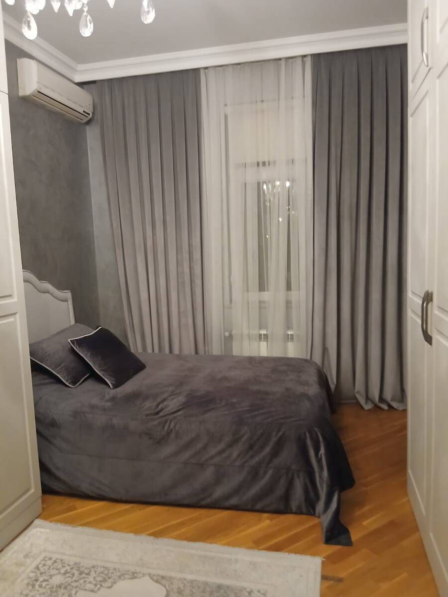 İcarəyə verilir 4 otaqlı yeni tikili 215 m² — Mənzil, Bakı (10)