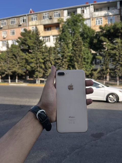 IPhone 8 Plus, Qızılı, Simsiz şarj