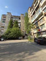 Satılır 2 otaqlı köhnə tikili 65 m² — Evimbaku
