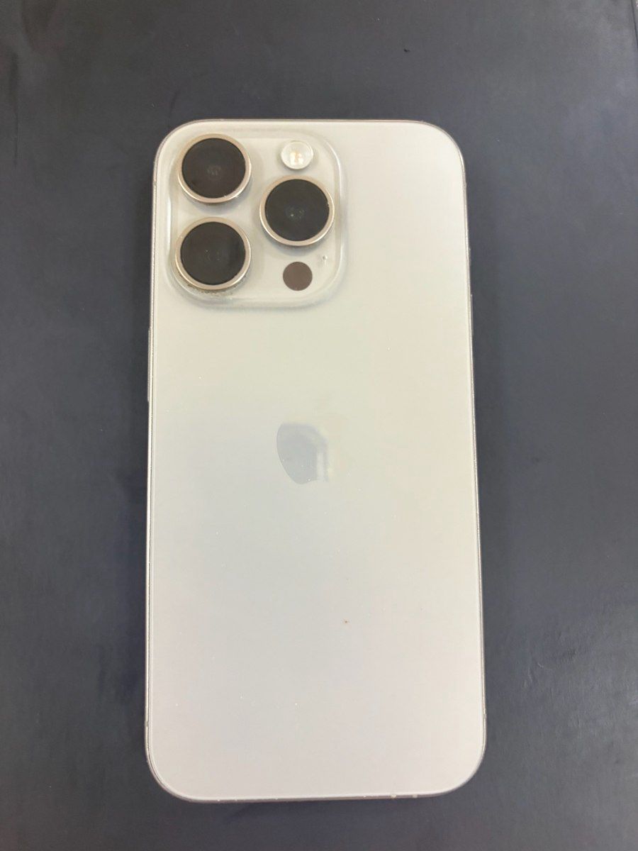 Apple iPhone 15 Pro Natural Titanium 256GB/8GB — Mallar, Bakı