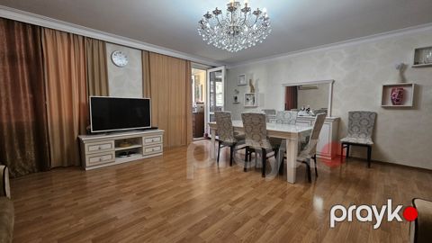 Satılır 3 otaqlı köhnə tikili 72 m²