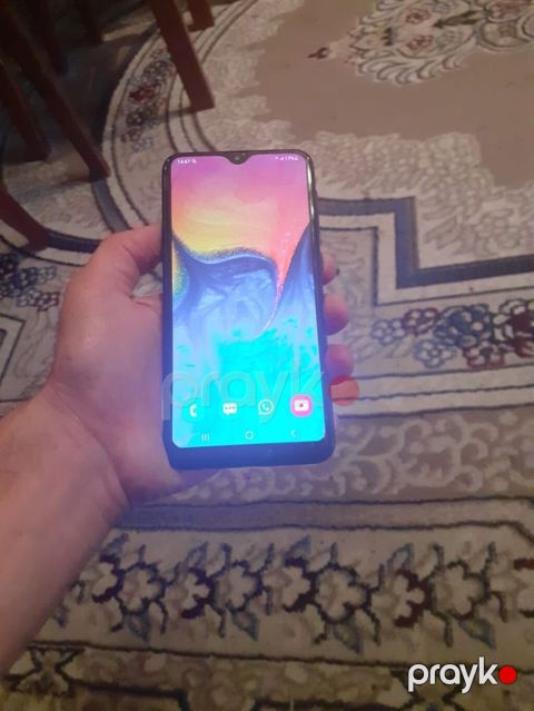 Samsung Galaxy A10, 32 GB, qara, iki SIM kartlı