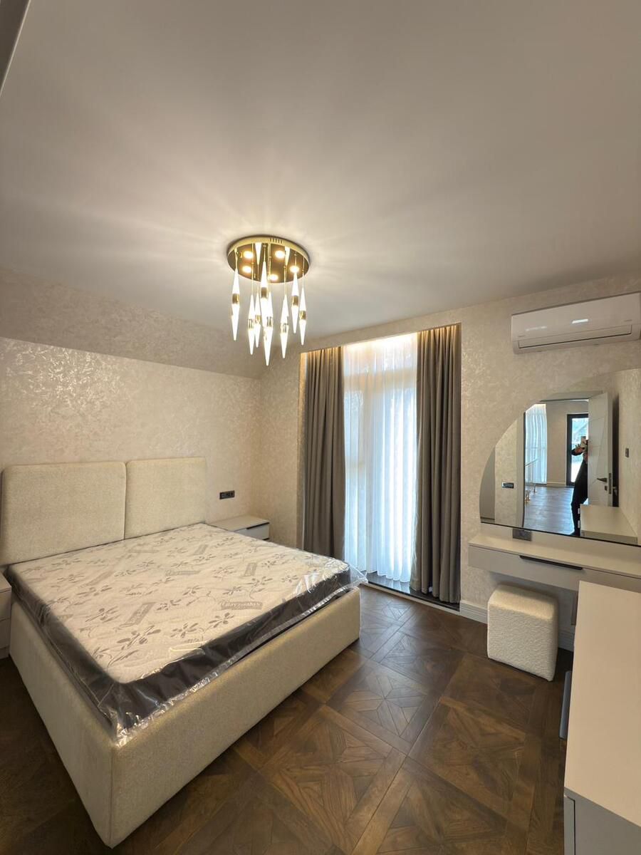 Satılır 4 otaqlı həyət evi/bağ evi 275 m² — Ev, villa, Bakı (8)