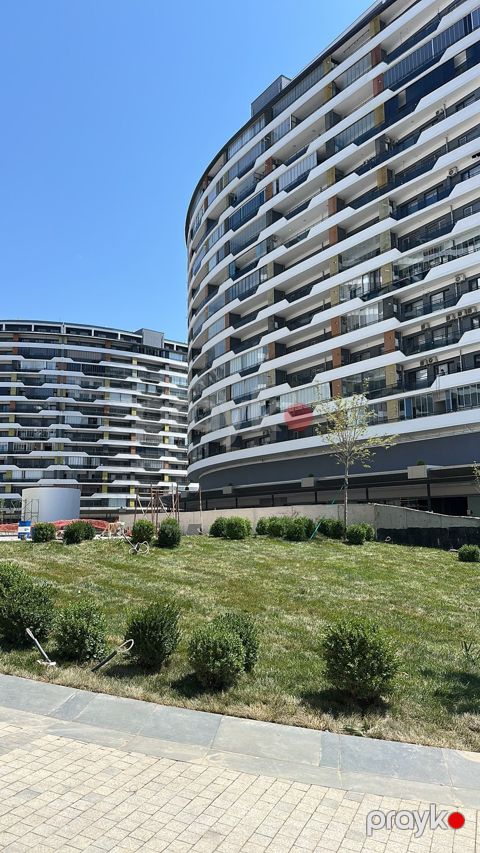 Satılır 2 otaqlı yeni tikili 80 m² — Bakı