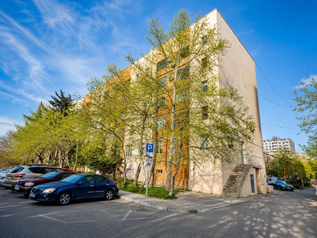 Satılır 4 otaqlı köhnə tikili 115 m² — Mənzil, Bakı (6)