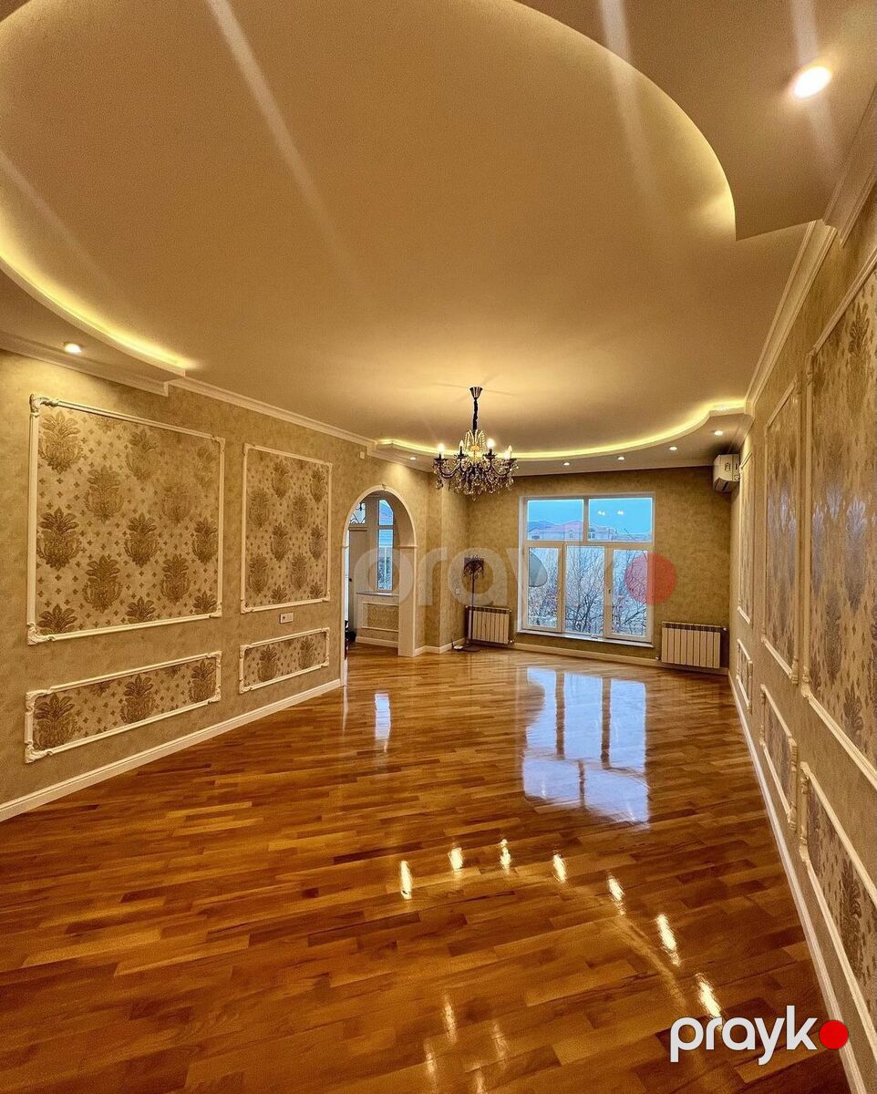 İcarəyə verilir 7 otaqlı həyət evi/bağ evi 350 m² — Ev, villa, Bakı