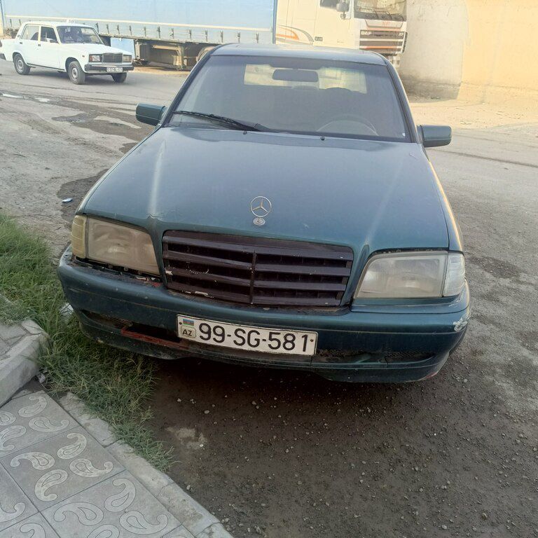 Mercedes C 200, 2.0 L, 1994 il, 555 565 km — Avtomobillər, Gəncə