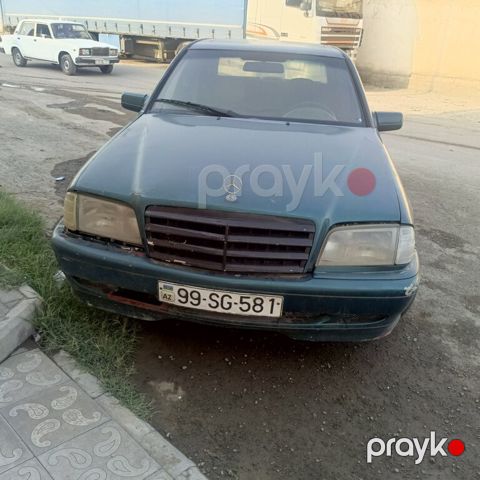 Mercedes C 200, 2.0 L, 1994 il, 555 565 km — Gəncə