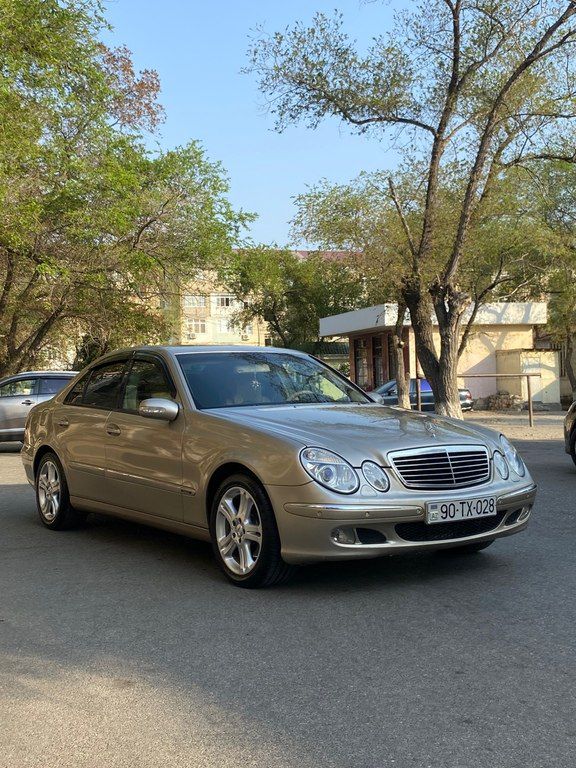 Mercedes E 240, 2.6 L, 2002 il, 300 000 km — Avtomobillər, Sumqayıt (3)