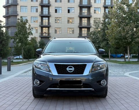 Nissan Pathfinder, 3.5 L, 2012 il, 141 000 km