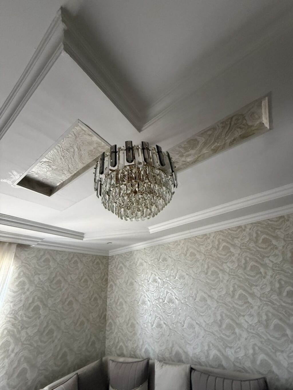Çılçıraq, 10 və daha çox lampa, Xrustal
